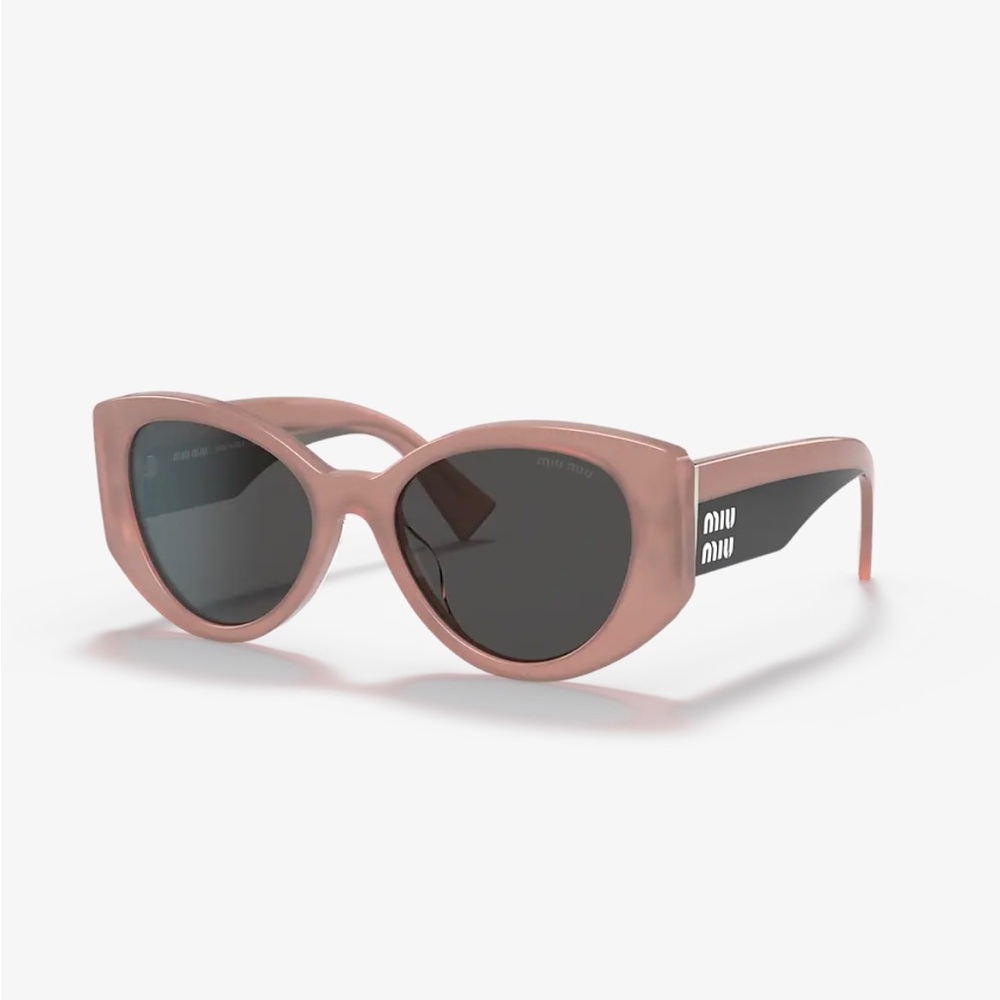 MIU MIU sunglasses in pink opal NEVER WORN